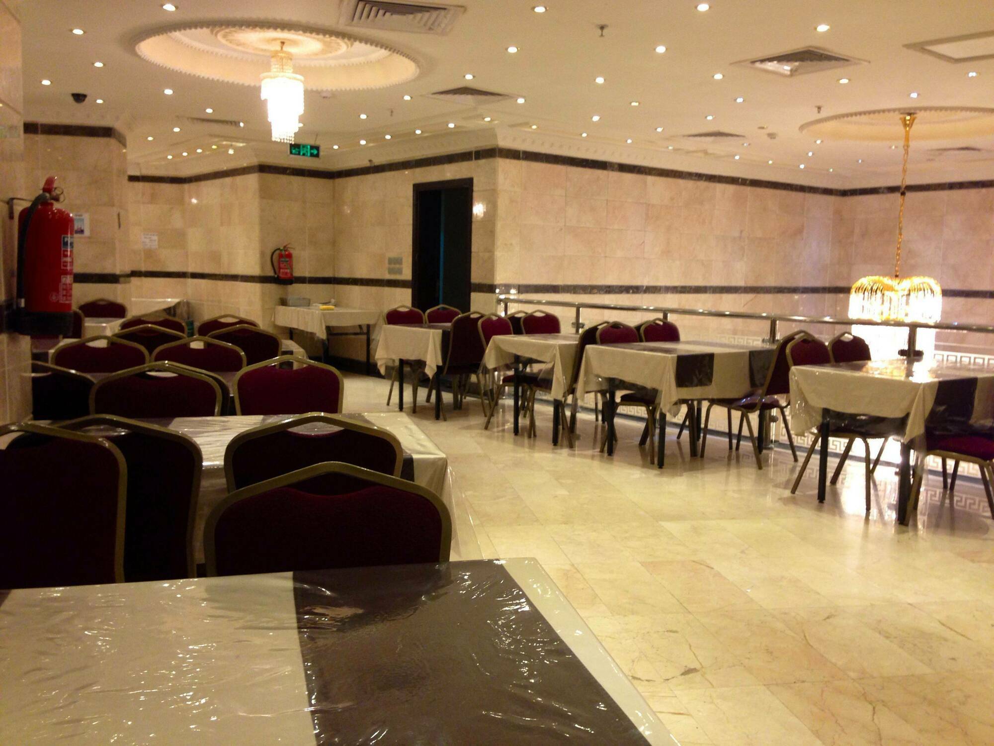 Qasr Al Azizia Hotel Mekka Buitenkant foto